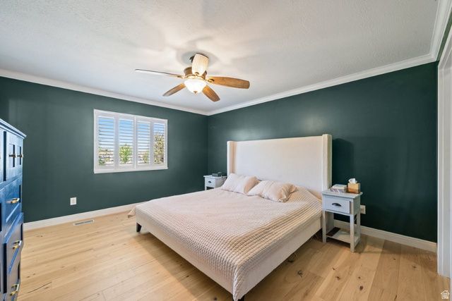 5609 S 4525 W, Hooper, UT 84315