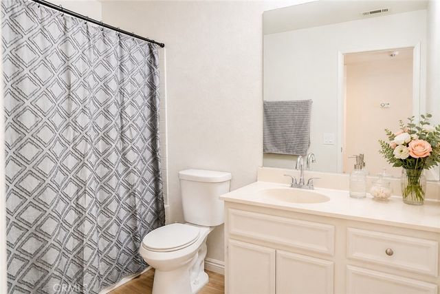 1354 Yorktown, San Jacinto, CA 92583