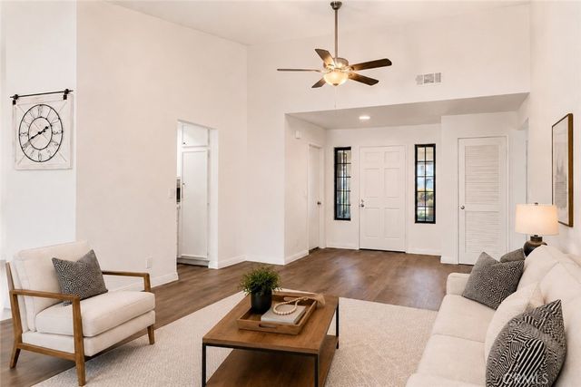 1354 Yorktown, San Jacinto, CA 92583