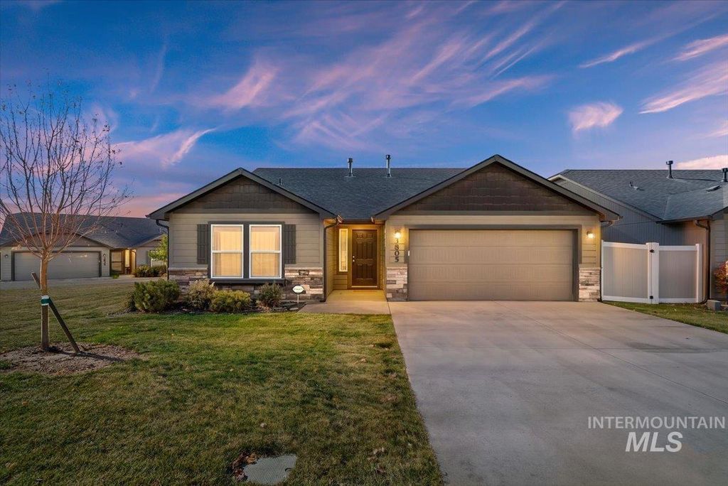 3805 S Windy Ridge Dr, Nampa, ID 83686 photo 3