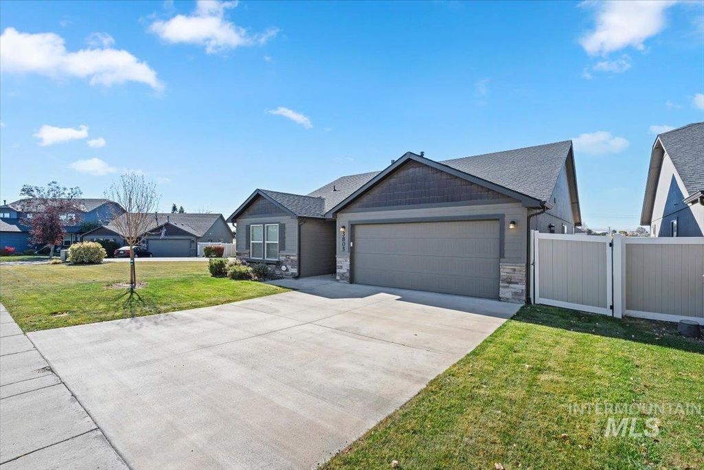 3805 S Windy Ridge Dr, Nampa, ID 83686 photo 4