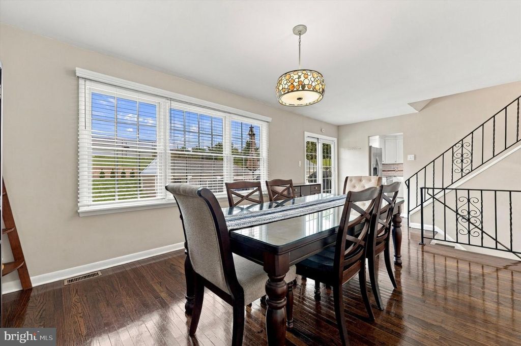 426 OLD FORT RD, KING OF PRUSSIA, PA 19406 — photo 4