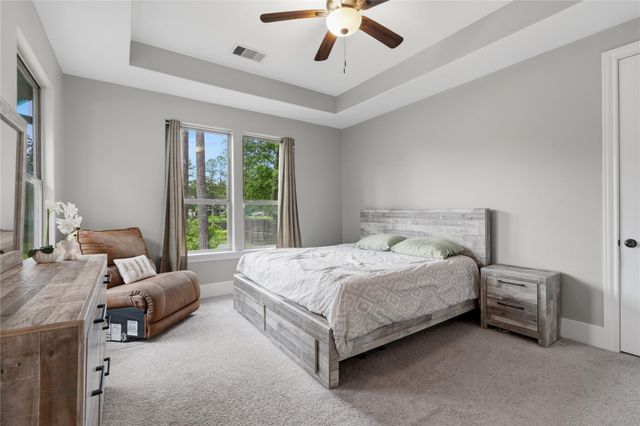 1002 Four Fountains Street, New Caney, TX 77357