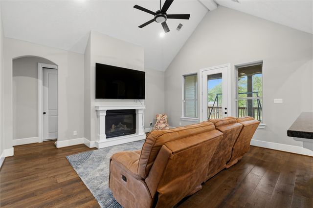 1002 Four Fountains Street, New Caney, TX 77357