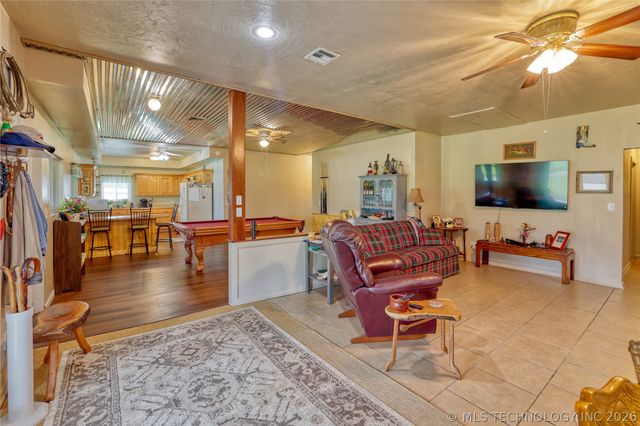 239 Five Tribes Drive, Canadian, OK 74425