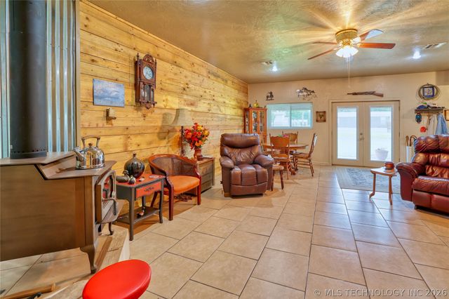 239 Five Tribes Drive, Canadian, OK 74425