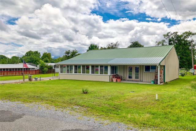 239 Five Tribes Drive, Canadian, OK 74425