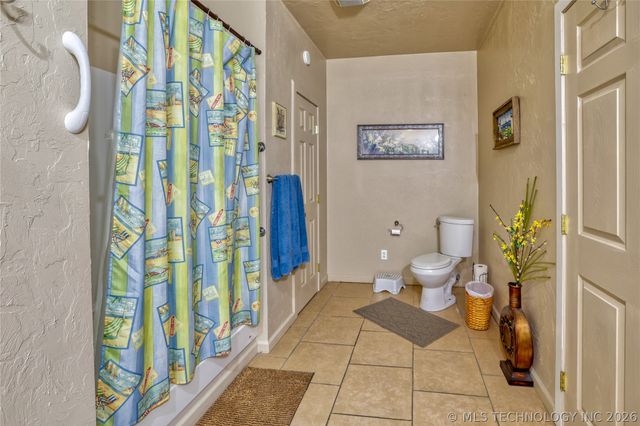 239 Five Tribes Drive, Canadian, OK 74425