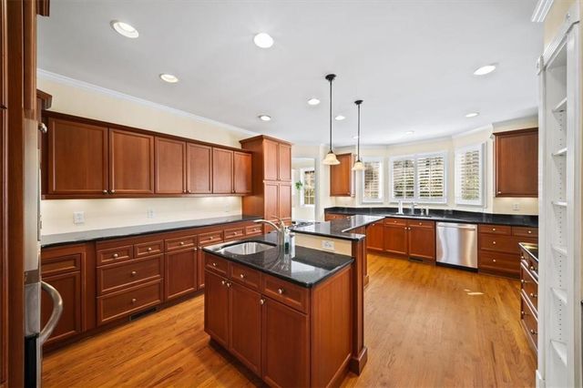 2608 Wendover Court, Buford, GA 30518