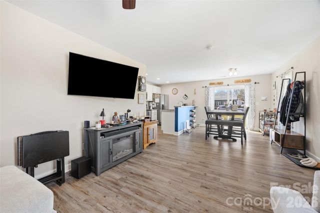 1375 Crawford Road, Rock Hill, SC 29730