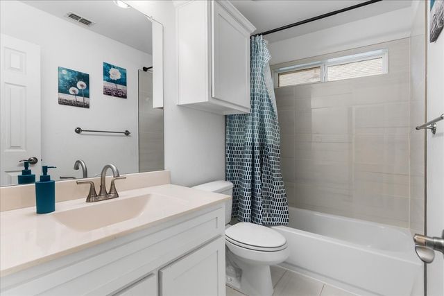 1821 Ordonez Drive, Little Elm, TX 75068