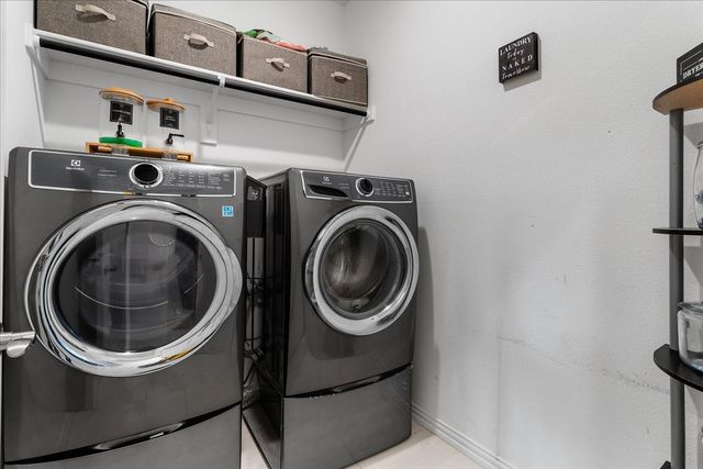 1821 Ordonez Drive, Little Elm, TX 75068