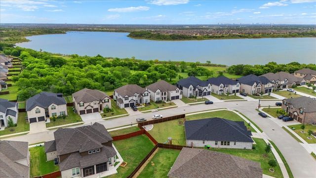 1821 Ordonez Drive, Little Elm, TX 75068