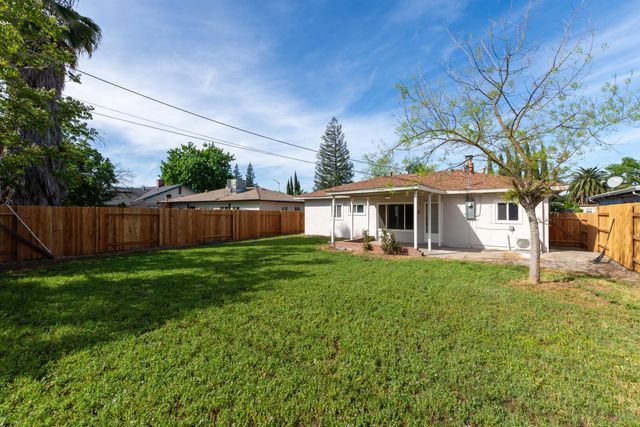 5632 Georgia Dr, North Highlands, CA 95660