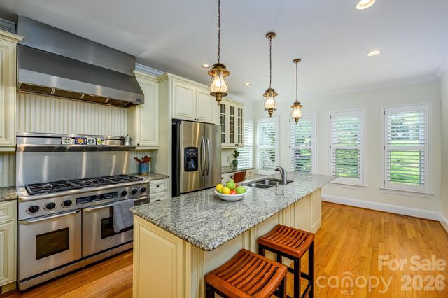 15610 Deerhaven Court, Davidson, NC 28036