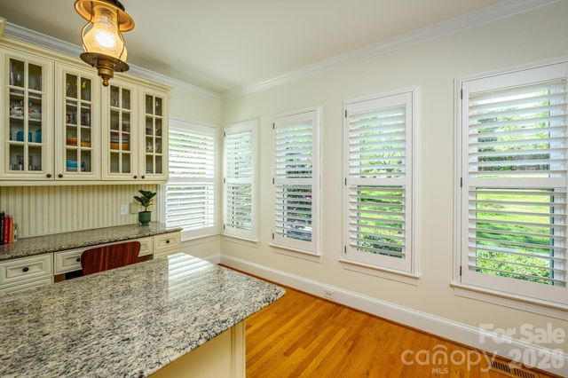 15610 Deerhaven Court, Davidson, NC 28036