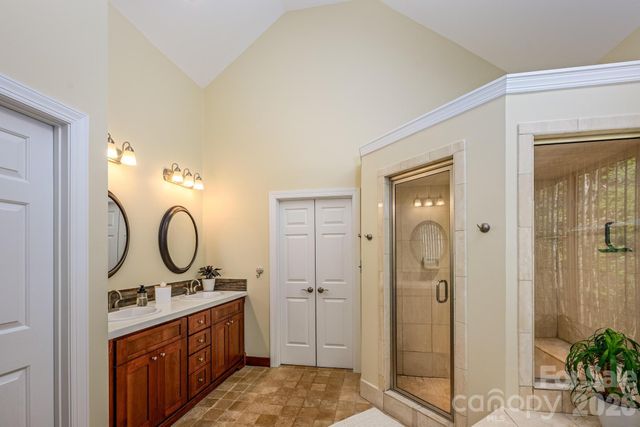 15610 Deerhaven Court, Davidson, NC 28036