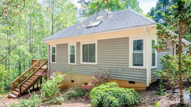 15610 Deerhaven Court, Davidson, NC 28036