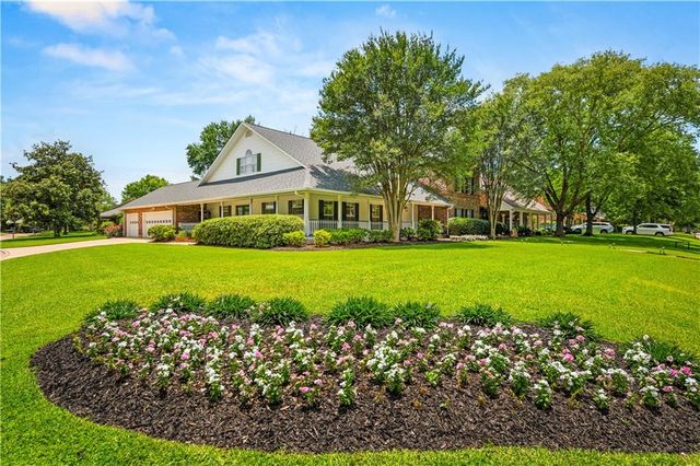 901 WINDERMERE Boulevard, Alexandria, LA 71303