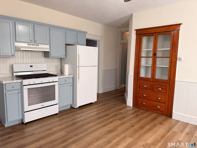 45 Curtin Avenue FL 2, New Britain, CT 06053