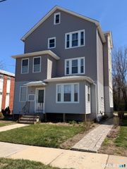 45 Curtin Avenue FL 2, New Britain, CT 06053