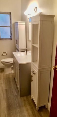 8510 N SEMINOLE AVENUE, Tampa, FL 33604