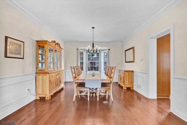 6 Ginger Ln, Washington Twp., NJ 07853