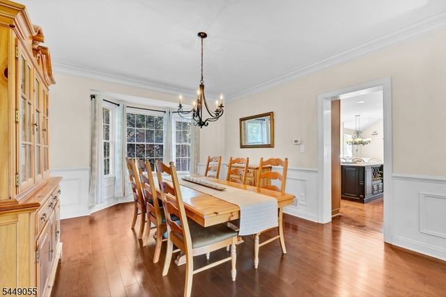 6 Ginger Ln, Washington Twp., NJ 07853
