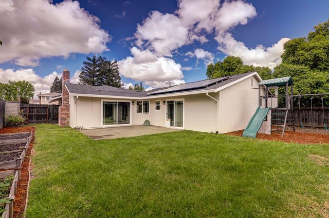 7988 Coral Oak Way, Citrus Heights, CA 95610