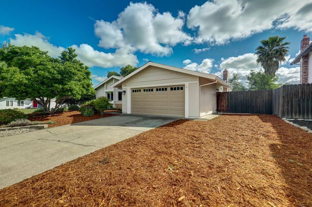 7988 Coral Oak Way, Citrus Heights, CA 95610