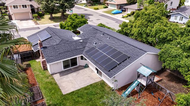 7988 Coral Oak Way, Citrus Heights, CA 95610