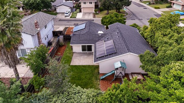 7988 Coral Oak Way, Citrus Heights, CA 95610