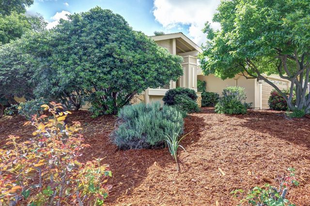 7988 Coral Oak Way, Citrus Heights, CA 95610