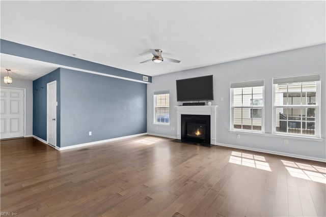 5042 Kings Grant CIR, Suffolk, VA 23434