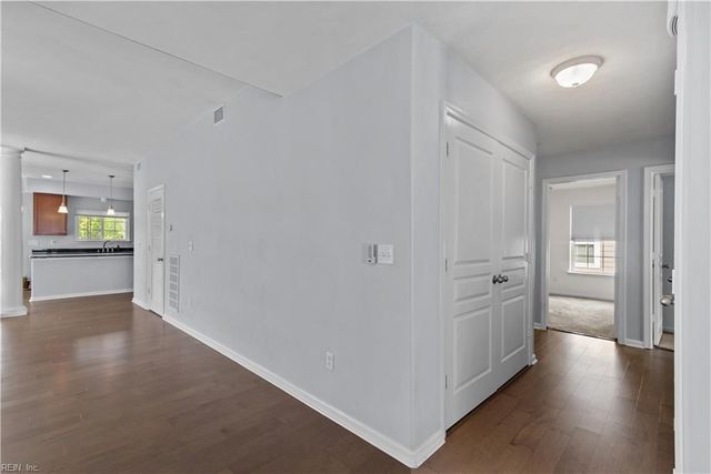 5042 Kings Grant CIR, Suffolk, VA 23434