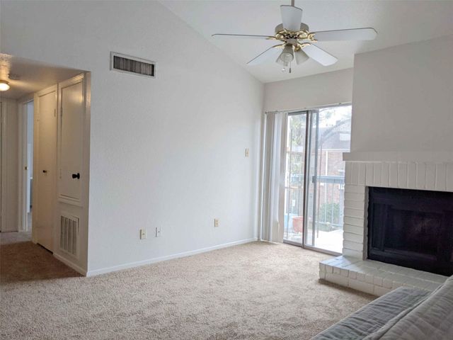 7950 N Stadium Drive 198, Houston, TX 77030