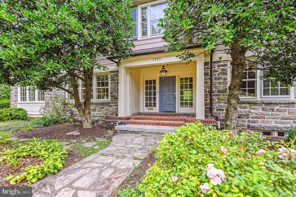3923 JUNIPER RD, Baltimore, MD 21218