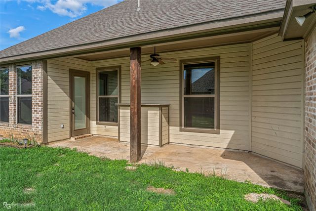 742 Fir Wood Lane, Haughton, LA 71037