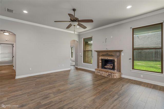742 Fir Wood Lane, Haughton, LA 71037