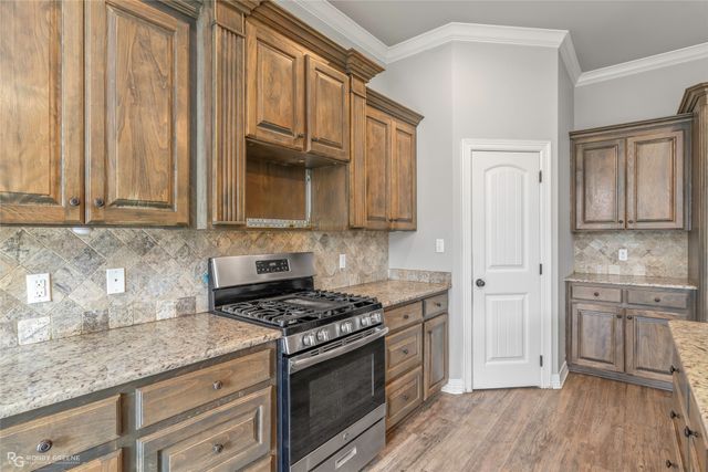 742 Fir Wood Lane, Haughton, LA 71037
