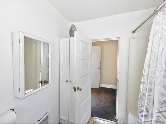 1202 W Perry Street W, Aberdeen, WA 98520