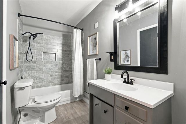 7101 Marty Street, Overland Park, KS 66204
