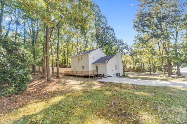 512 Morning Dale Road, Matthews, NC 28105
