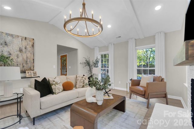 512 Morning Dale Road, Matthews, NC 28105
