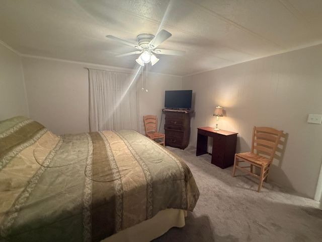 8044 SE Patriot Avenue, Hobe Sound, FL 33455