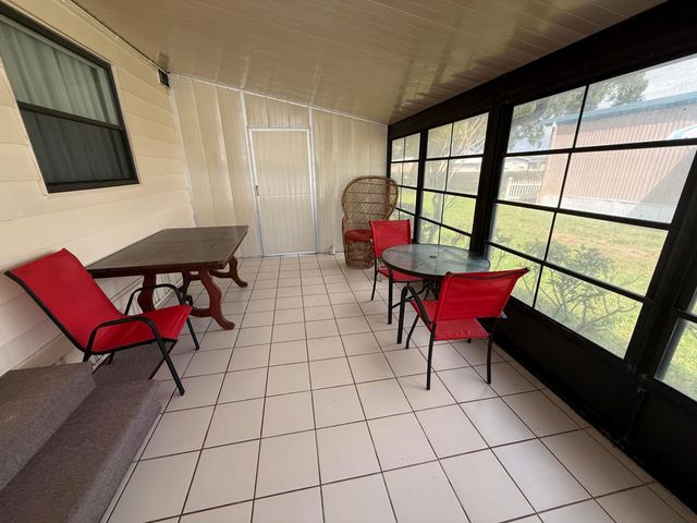 8044 SE Patriot Avenue, Hobe Sound, FL 33455