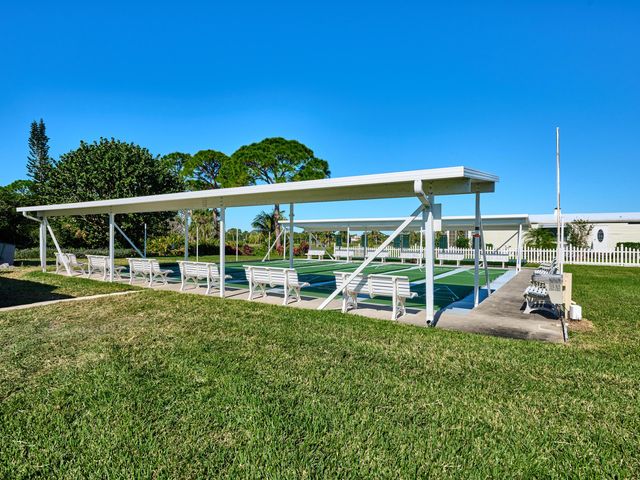 8044 SE Patriot Avenue, Hobe Sound, FL 33455