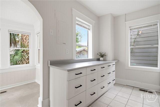 647 E 37Th Street, Savannah, GA 31401