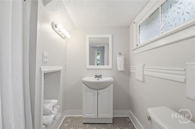 647 E 37Th Street, Savannah, GA 31401