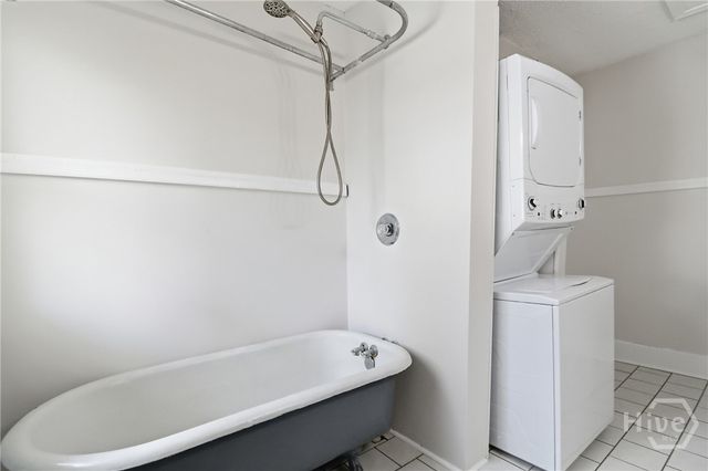 647 E 37Th Street, Savannah, GA 31401